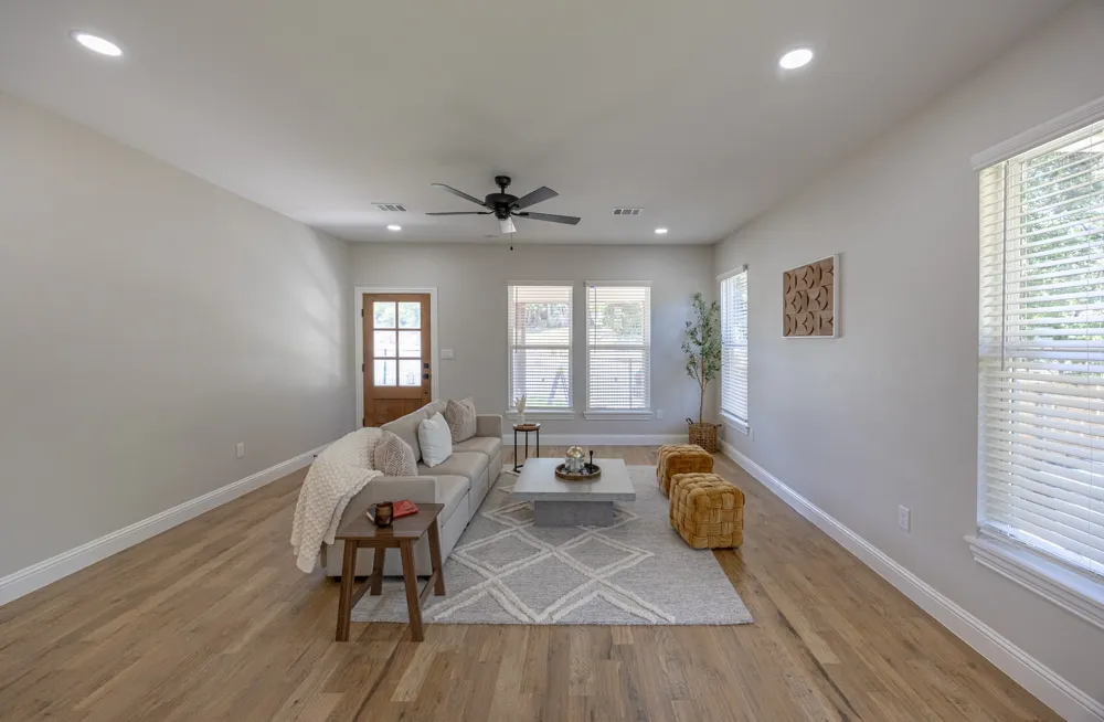 1321 E Magnolia Avenue Fort Worth, TX 76104