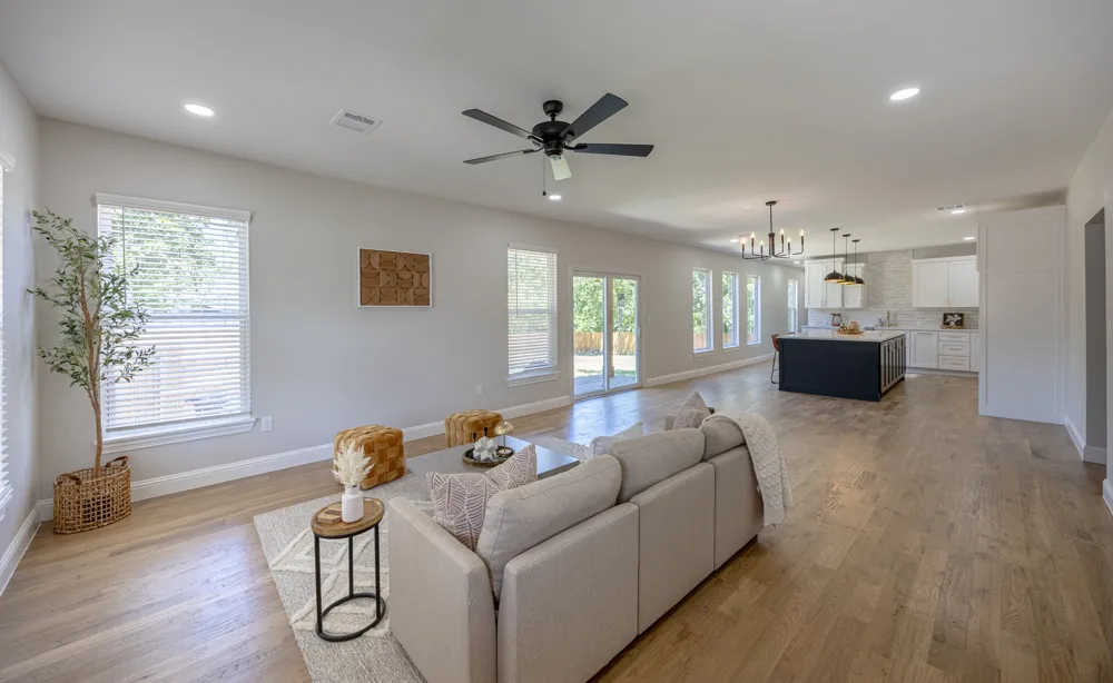 1321 E Magnolia Avenue Fort Worth, TX 76104