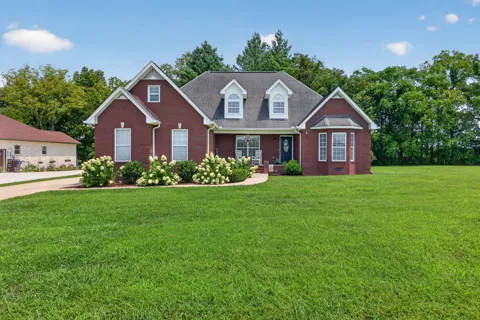 1005 Heathwood West Dr