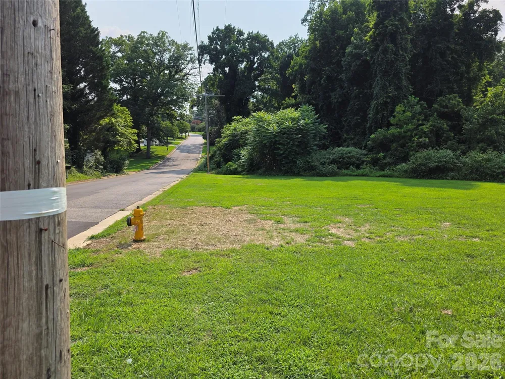 843 Stockton Street Statesville, NC 28677