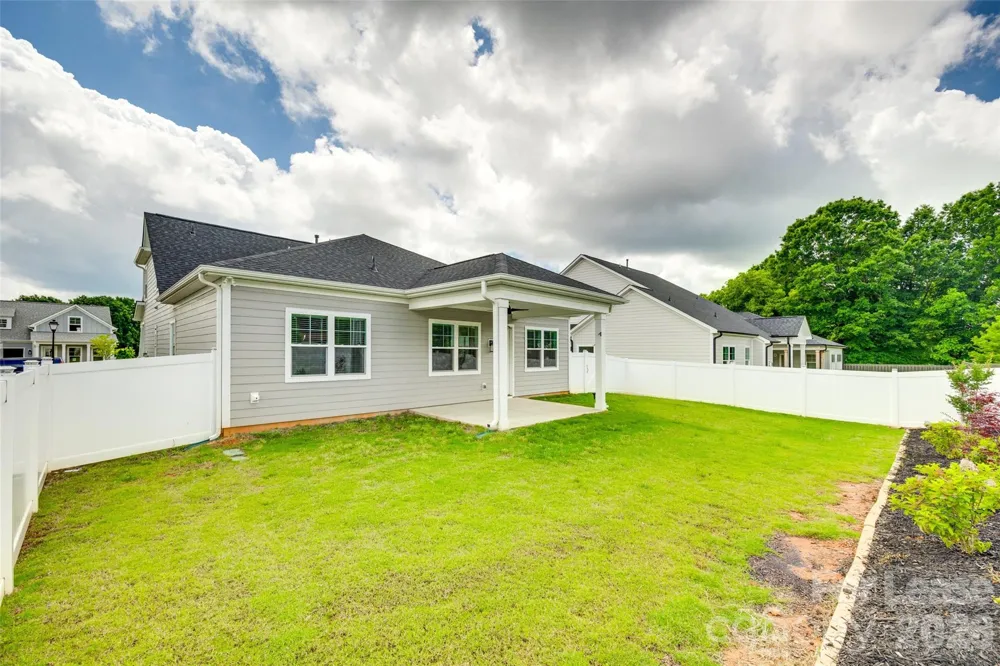 13702 Tranquil Day Drive Matthews, NC 28105