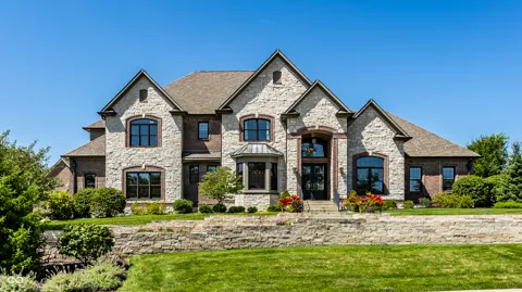 6760 Wellington Circle
