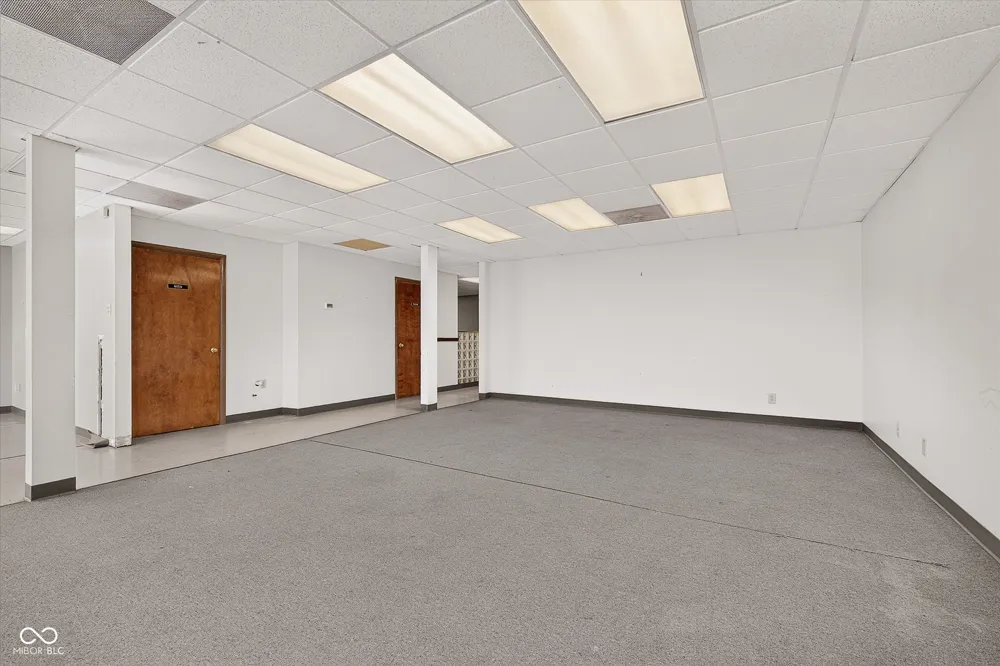 3913 Keystone Avenue Indianapolis, IN 46205