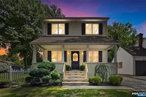 442 Riverview Drive