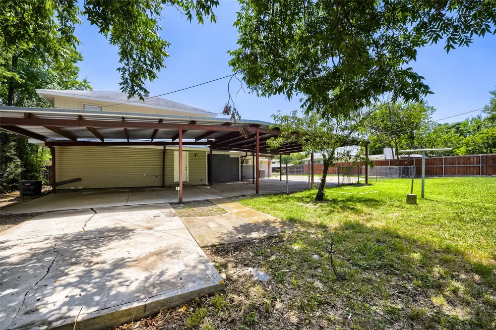 7053 Brooks Avenue Richland Hills, TX 76118