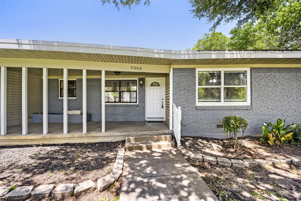 7053 Brooks Avenue Richland Hills, TX 76118