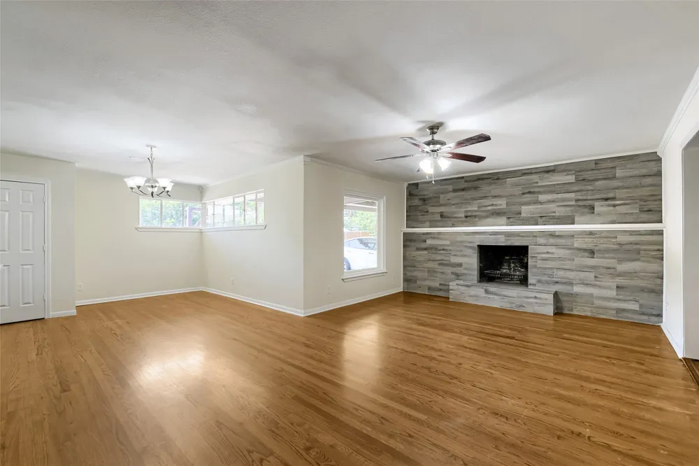 7053 Brooks Avenue Richland Hills, TX 76118