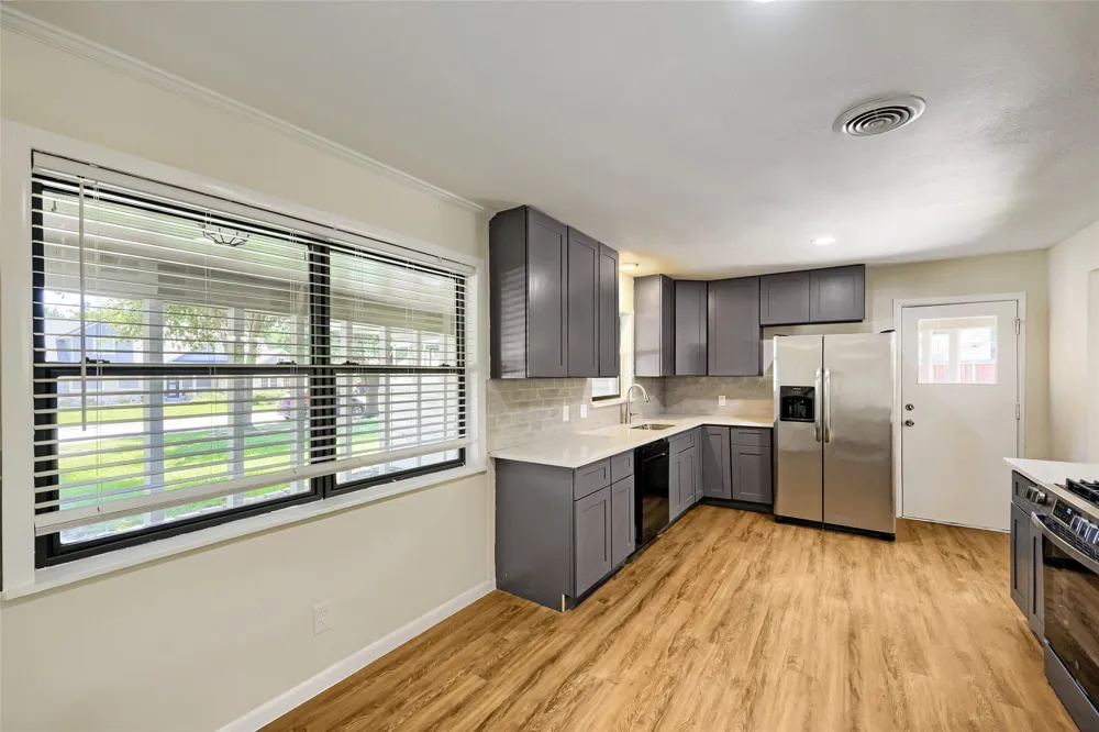 7053 Brooks Avenue Richland Hills, TX 76118