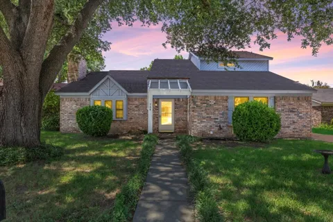 704 Matthews Court