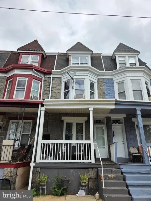 123 W GREEN STREET