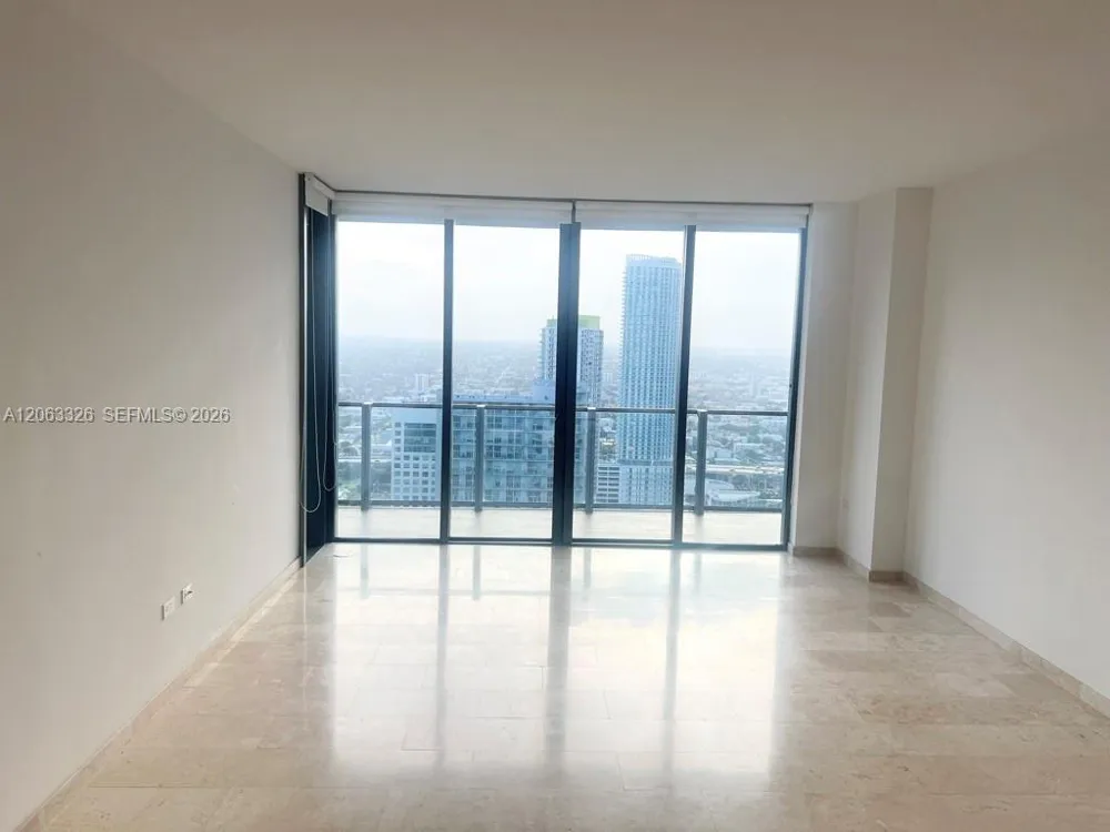 68 SE 6th St #3810 Miami, FL 33131
