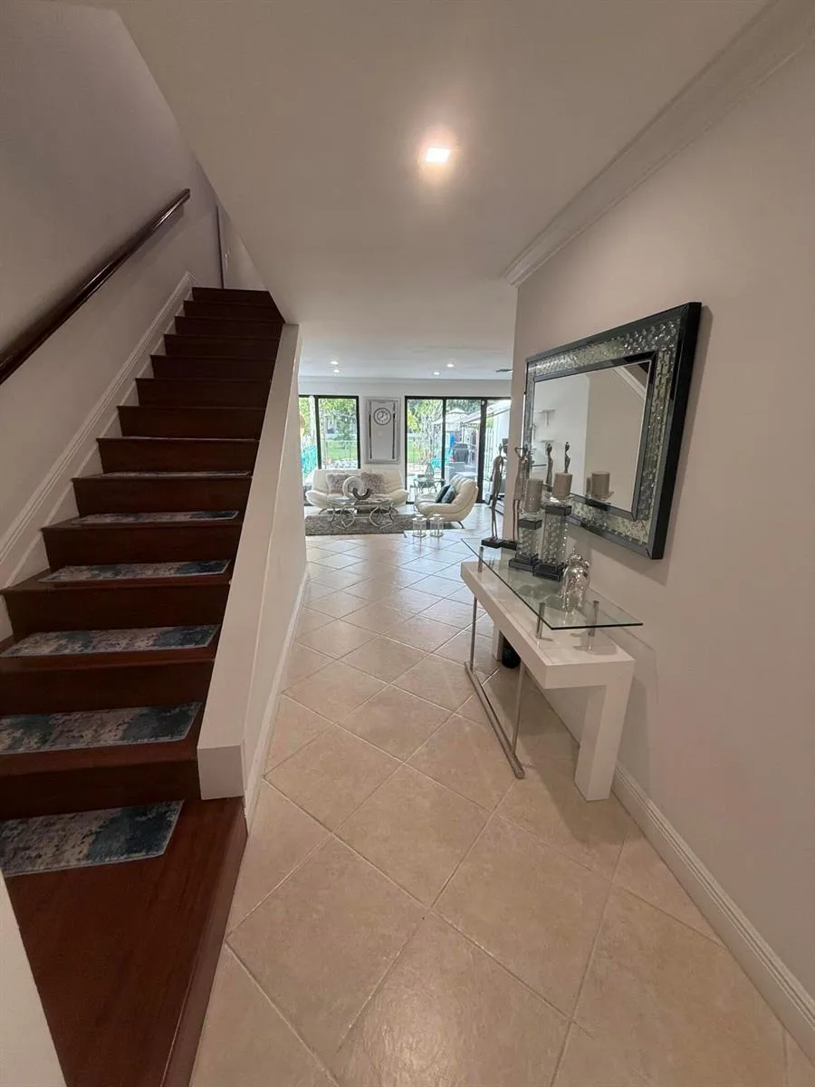 12394 Westhampton Circle Wellington, FL 33414