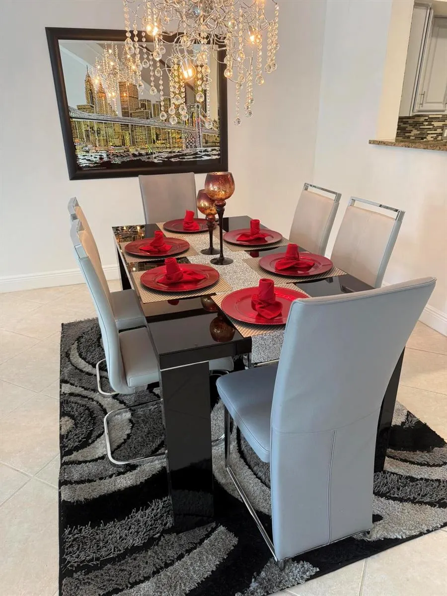 12394 Westhampton Circle Wellington, FL 33414