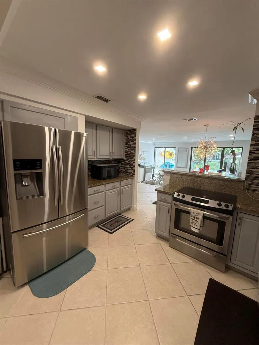 12394 Westhampton Circle Wellington, FL 33414
