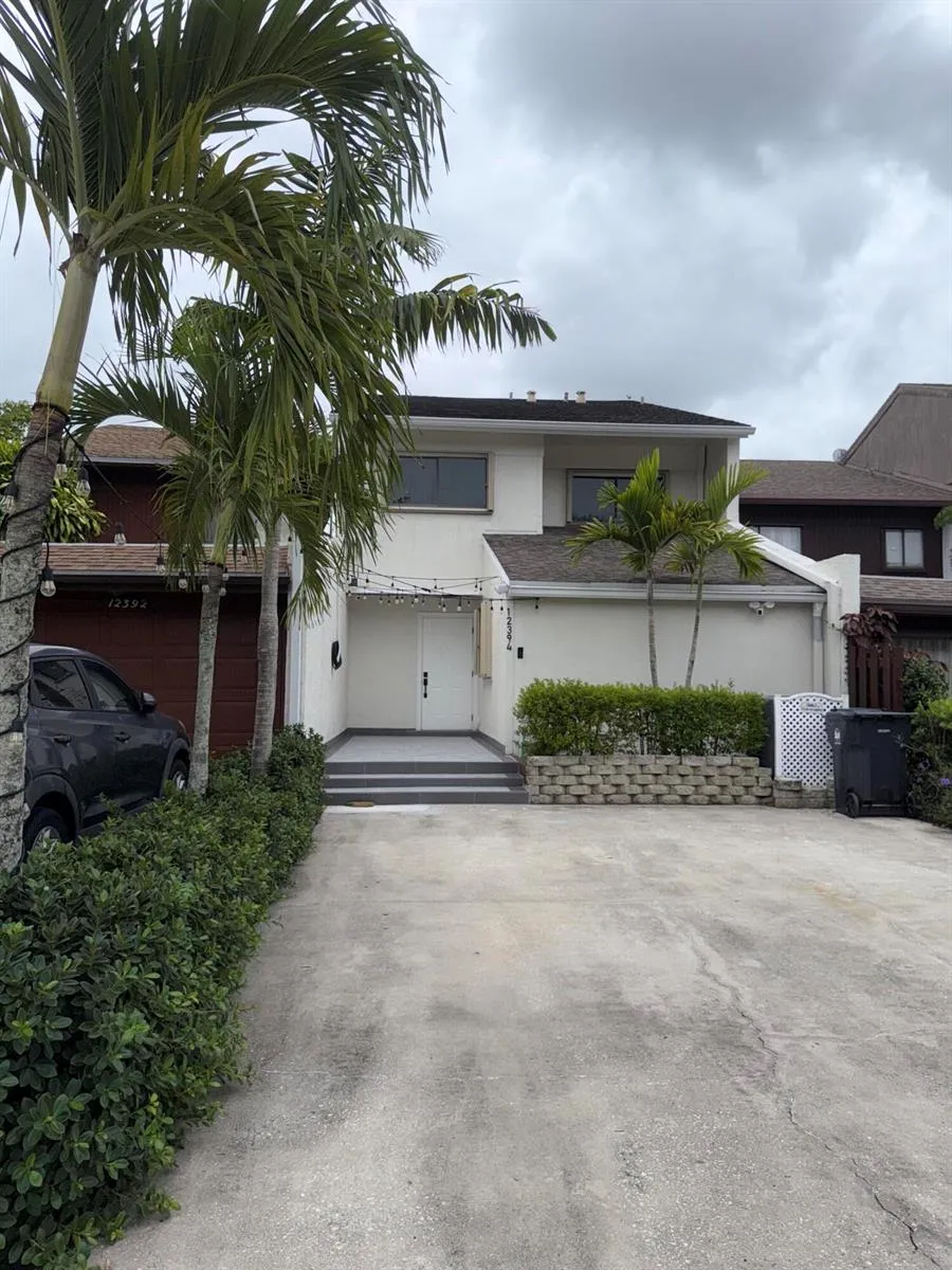 12394 Westhampton Circle Wellington, FL 33414