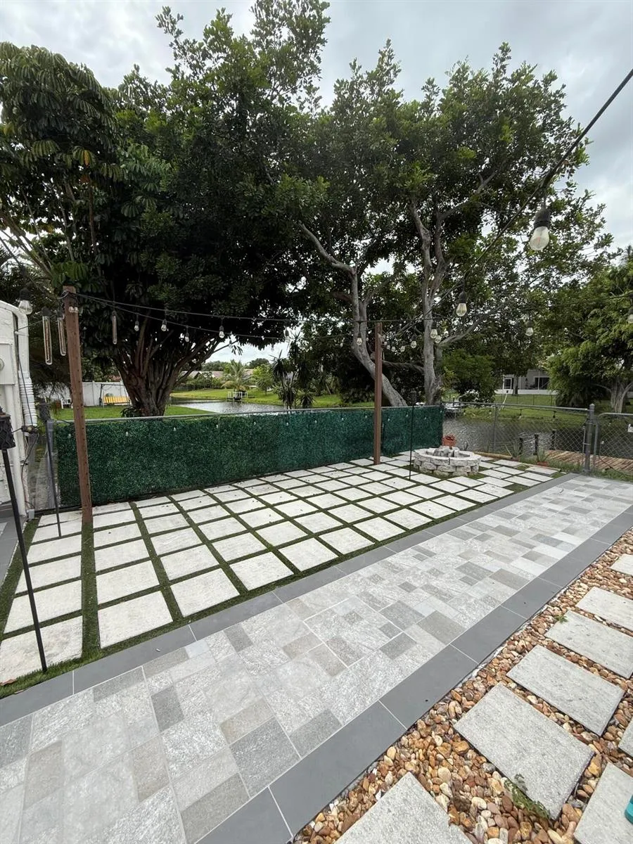 12394 Westhampton Circle Wellington, FL 33414