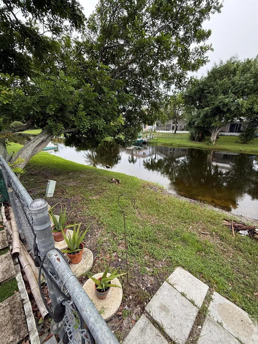 12394 Westhampton Circle Wellington, FL 33414