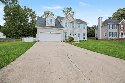 1532 Ballard Court