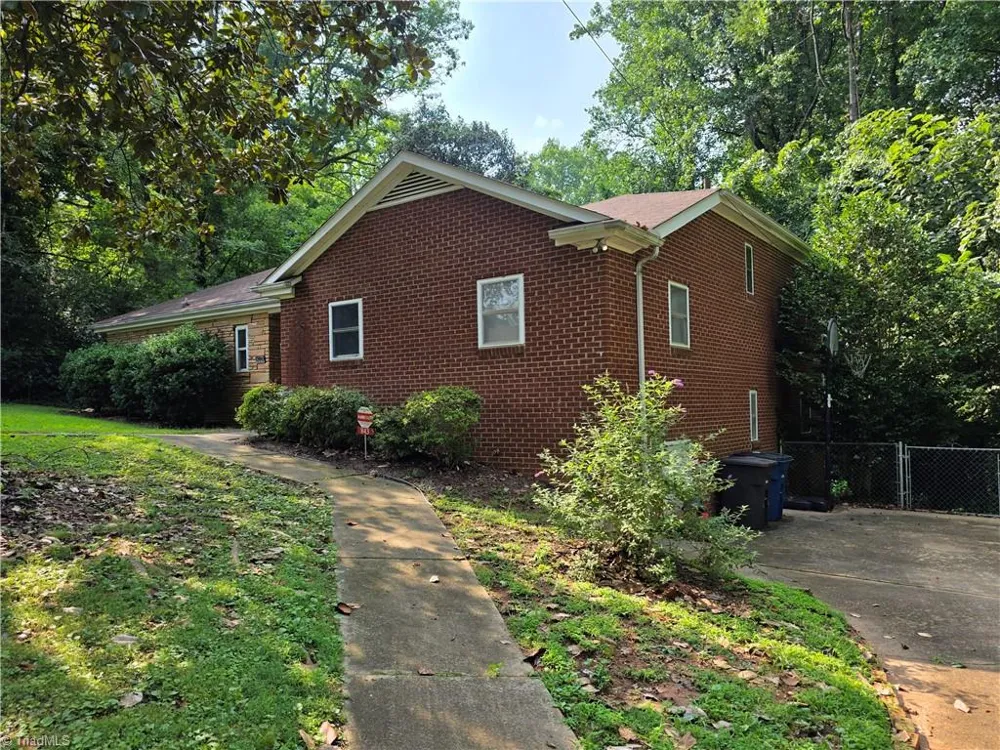 843 Stockton Street Statesville, NC 28677