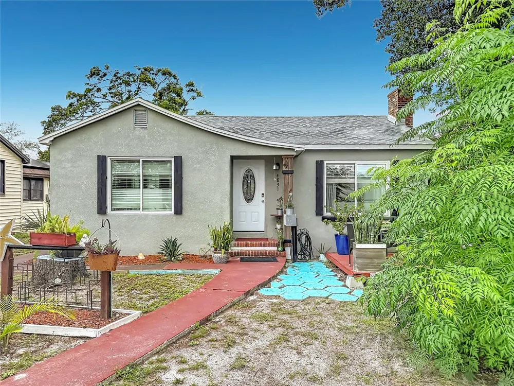 4831 FAIRFIELD AVENUE S St Petersburg, FL 33711