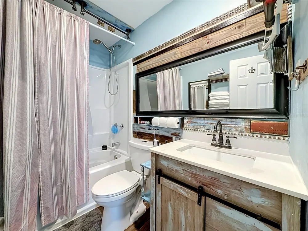 4831 FAIRFIELD AVENUE S St Petersburg, FL 33711