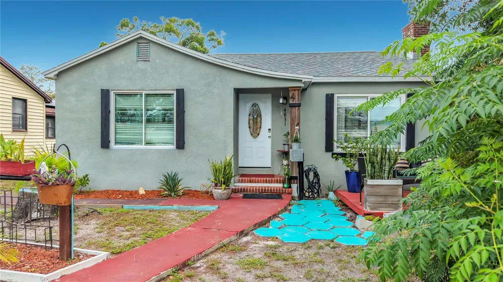 4831 FAIRFIELD AVENUE S St Petersburg, FL 33711