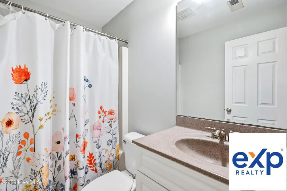 4228 Pine Hollow Drive Wilmington, NC 28412