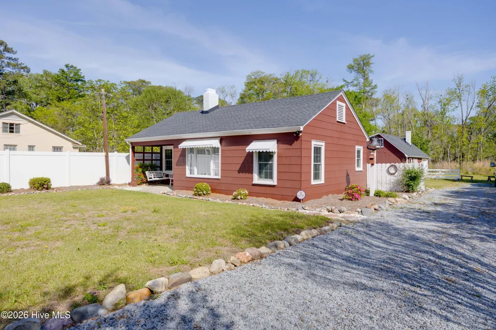 322 River Road Washington, NC 27889