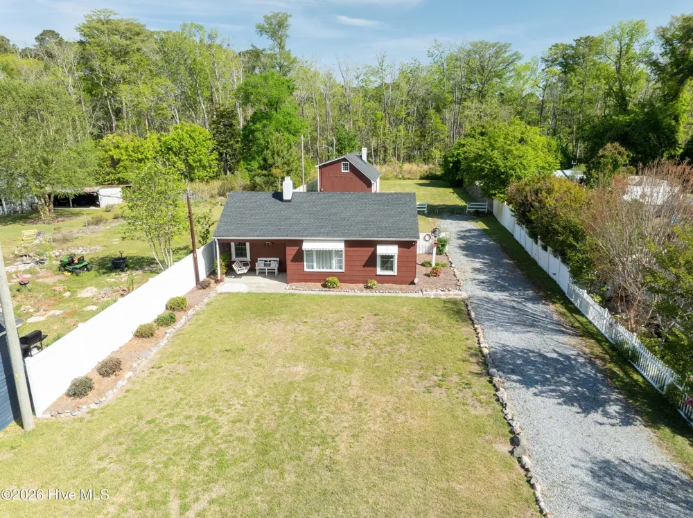 322 River Road Washington, NC 27889