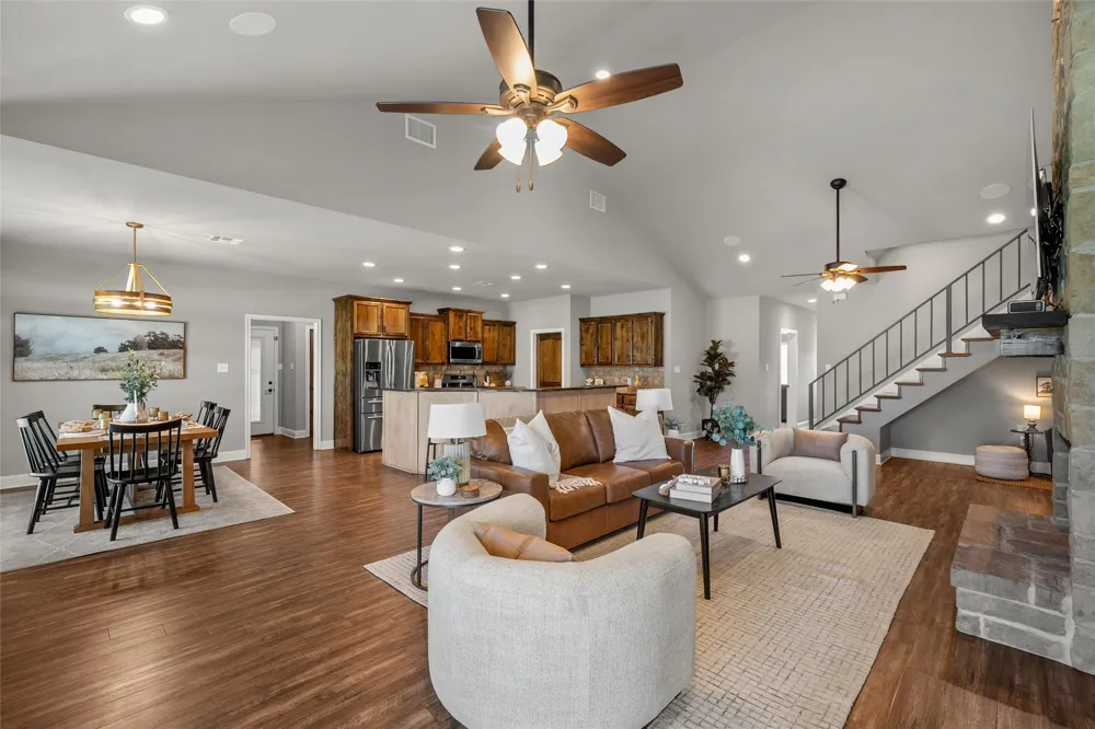 225 County Road 423 Lorena, TX 76655
