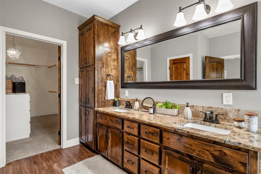 225 County Road 423 Lorena, TX 76655
