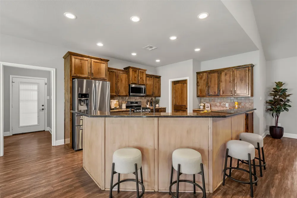 225 County Road 423 Lorena, TX 76655