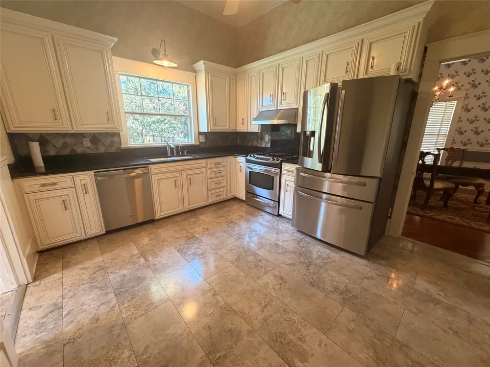 605 S Seaman Street Eastland, TX 76448