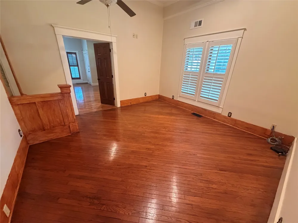 605 S Seaman Street Eastland, TX 76448