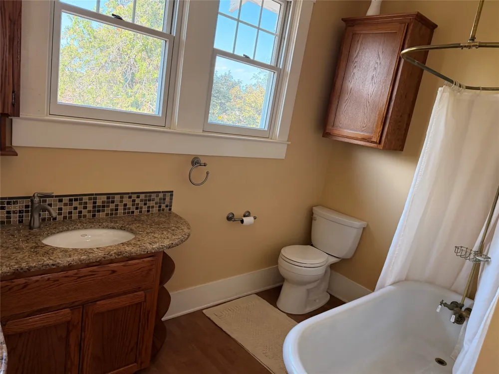 605 S Seaman Street Eastland, TX 76448