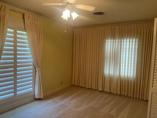 2503 Meadow Lane El Campo, TX 77437