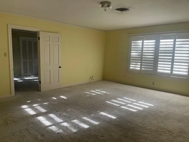 2503 Meadow Lane El Campo, TX 77437