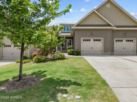 118 Cypress Circle