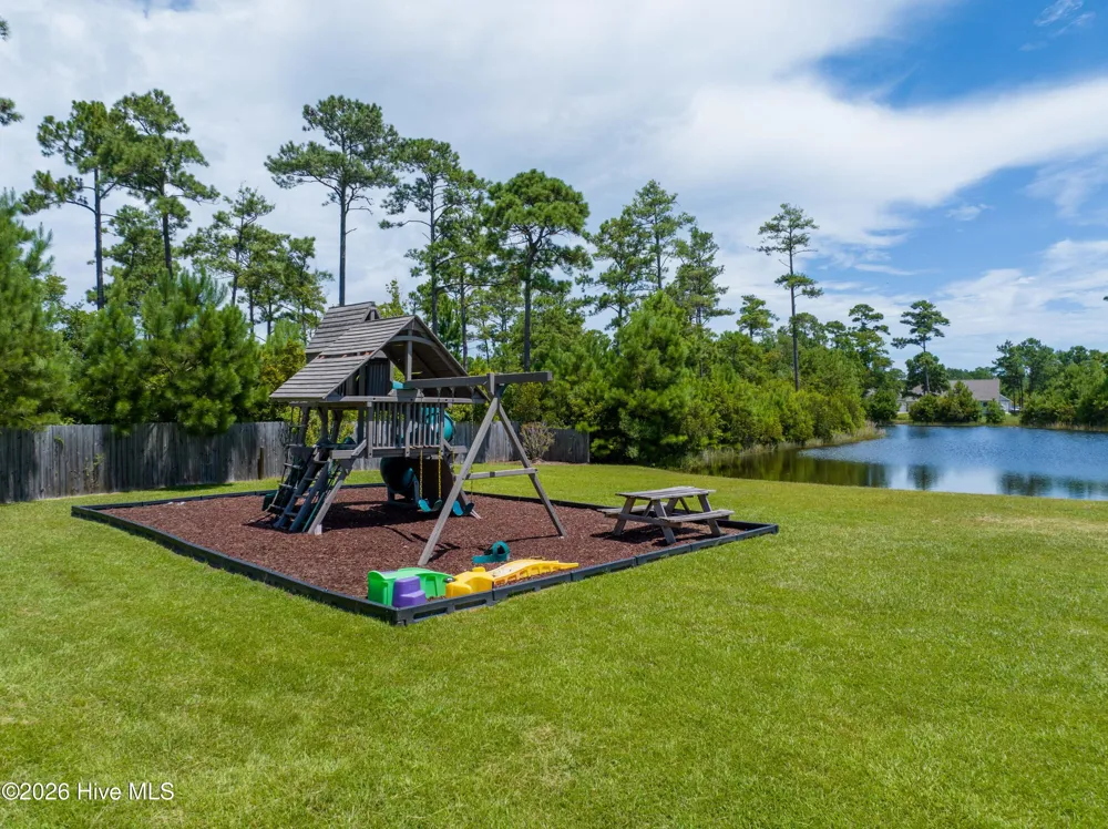 286 Marsh Haven Drive Sneads Ferry, NC 28460