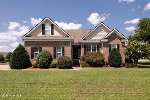 395 Laurie Ellis Road