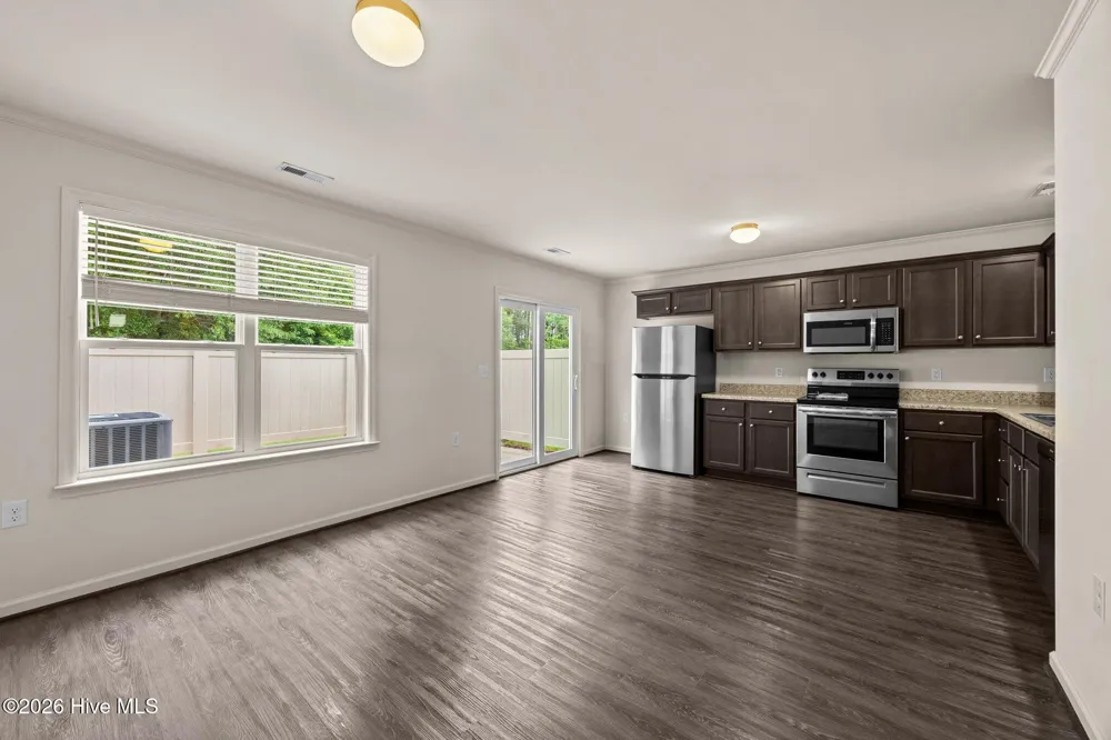 312 Glenellen Loop Road Midway Park, NC 28544