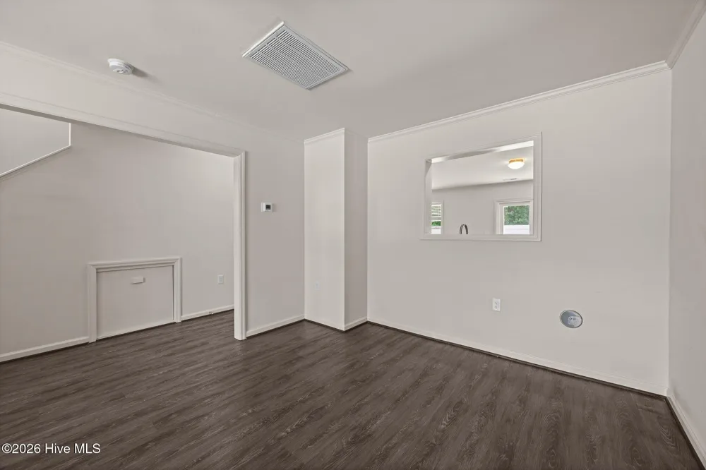 312 Glenellen Loop Road Midway Park, NC 28544