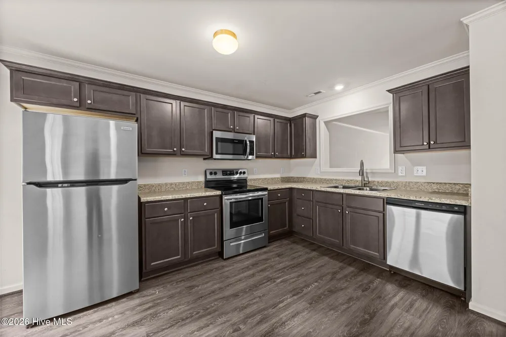 312 Glenellen Loop Road Midway Park, NC 28544