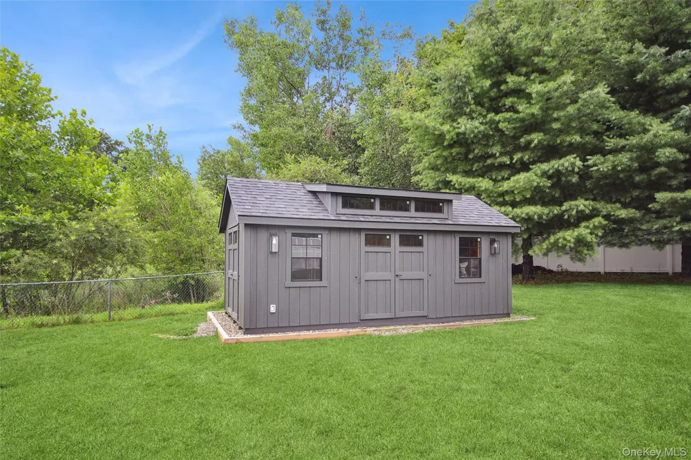 45 Plum Court Drive Poughquag, NY 12570
