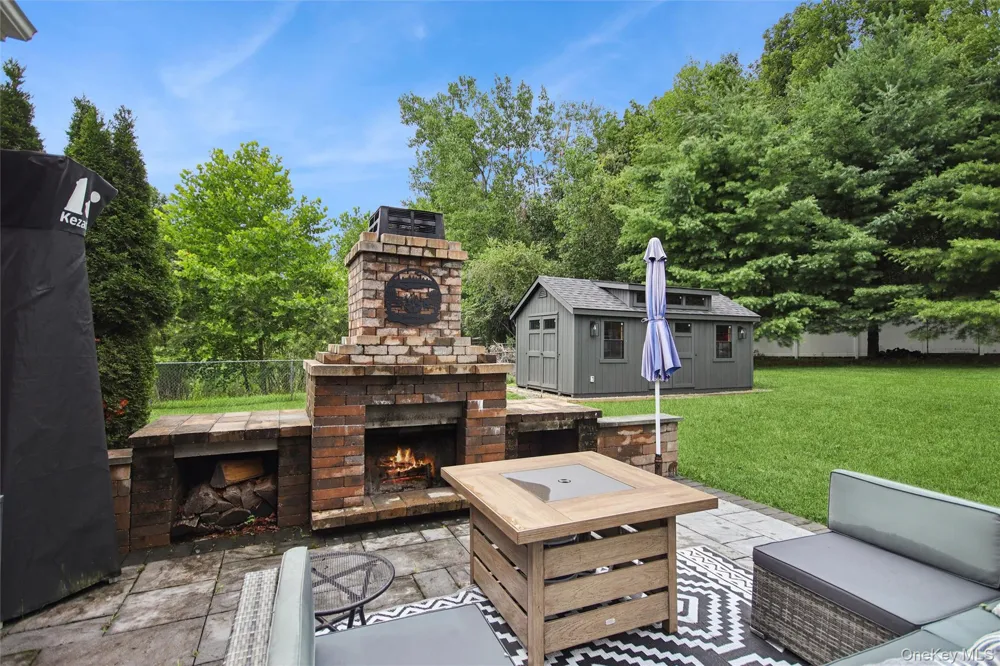 45 Plum Court Drive Poughquag, NY 12570