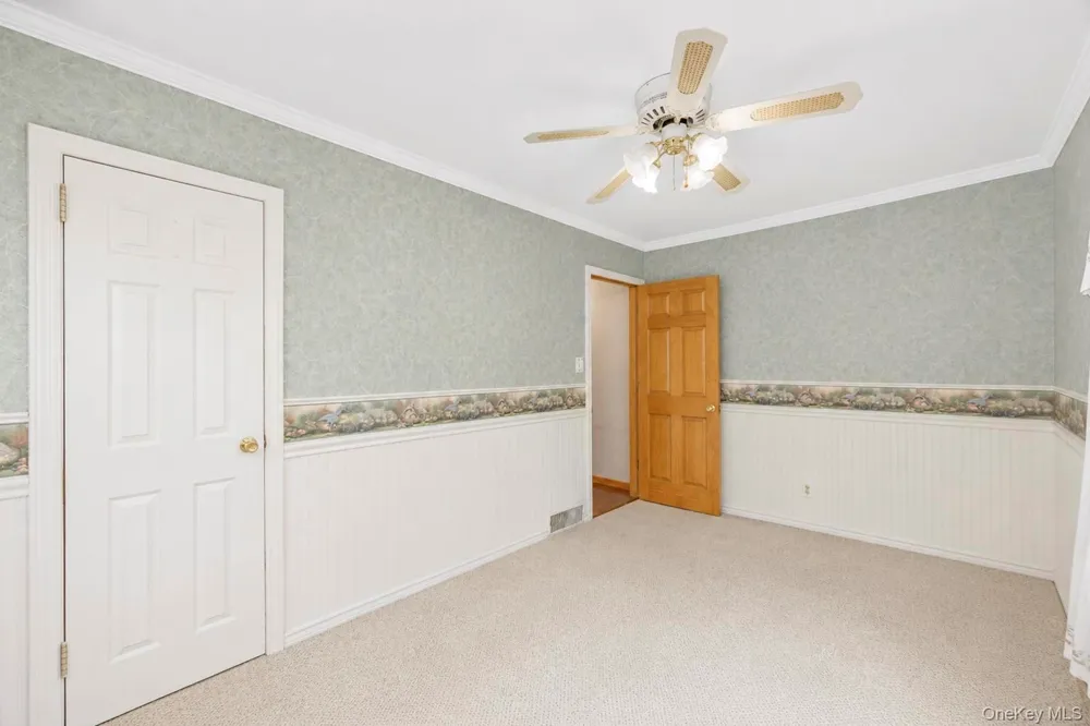 7 Edward Avenue Hicksville, NY 11801