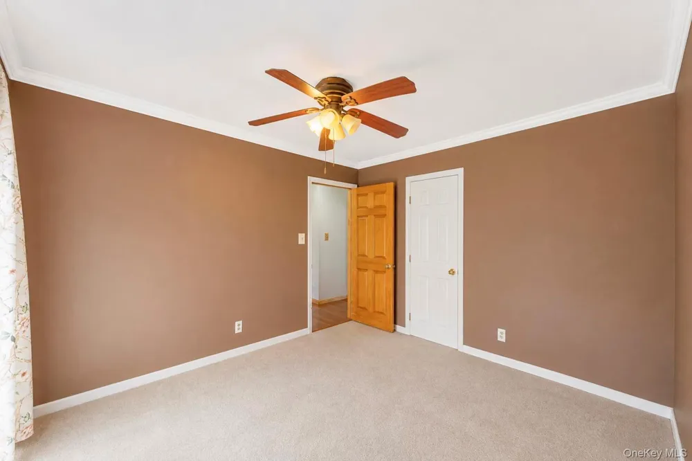7 Edward Avenue Hicksville, NY 11801