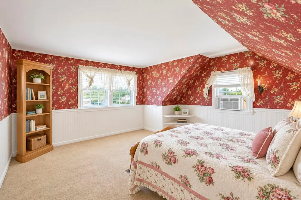 7 Edward Avenue Hicksville, NY 11801