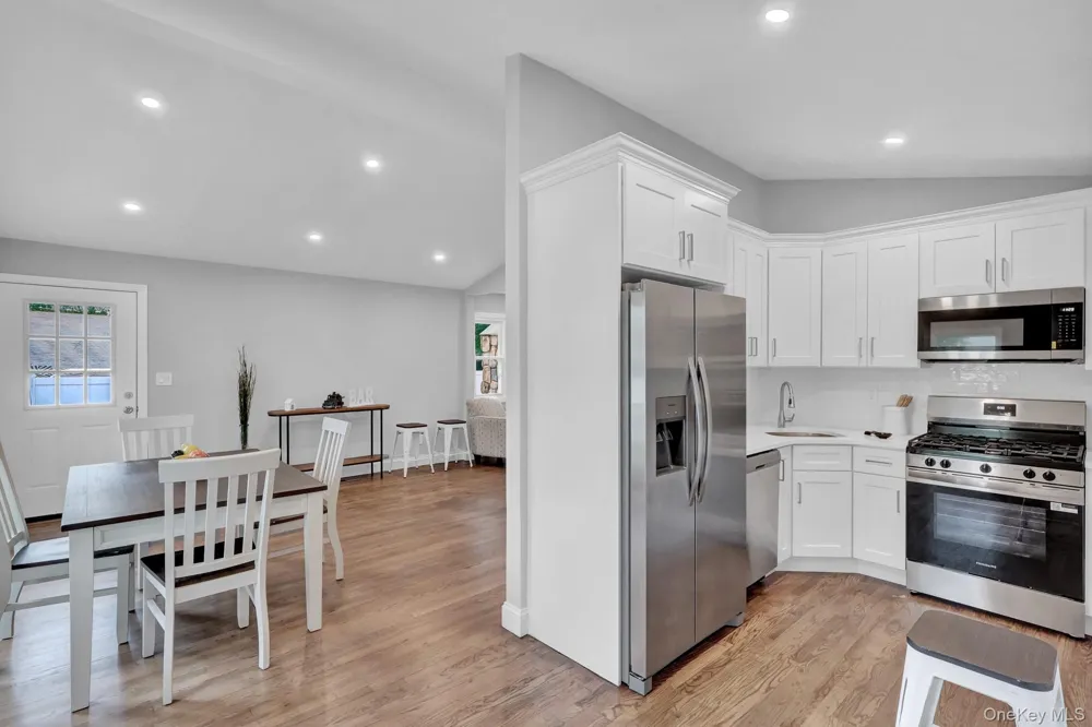 47 Hayrick Lane Commack, NY 11725