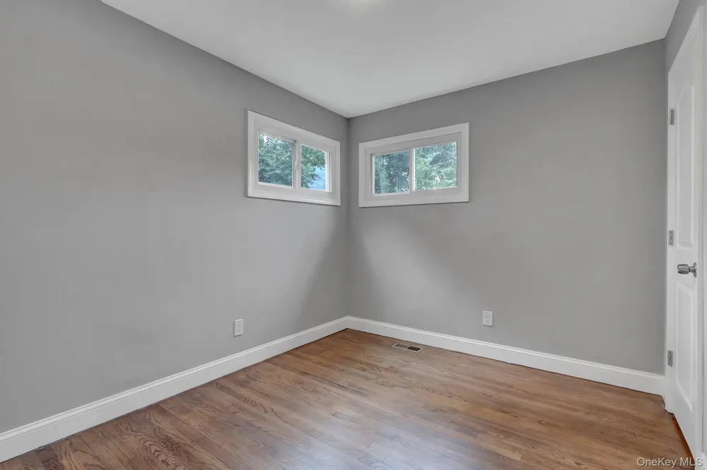 47 Hayrick Lane Commack, NY 11725
